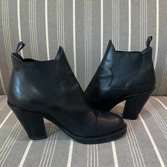 Acne Studios Star Leather Ankle Booties - Picture 10 of 17